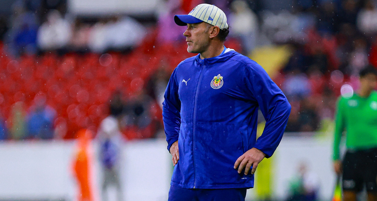 Gabriel Milito, técnico de Chivas, ya sabe cómo jugarle al León. (Foto: Mexsport)