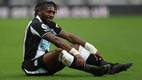 Allan Saint-Maximin se lamenta con Newcastle (Reuters)
