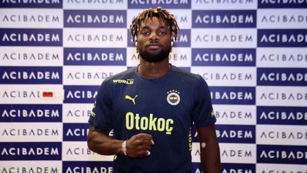 Allan Saint-Maximin está listo para firmar con las Águilas del América (@Fenerbahce)