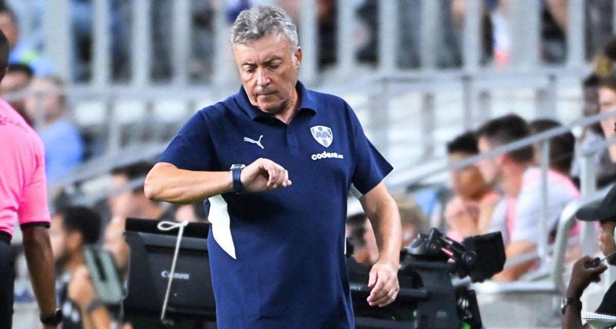 Domenec Torrent no acepta su mal trabajo hasta el momento. (Foto: Mexsport)