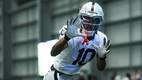 Dont'e Thornton Jr. intenta una recepción en un entrenamiento (@Raiders)