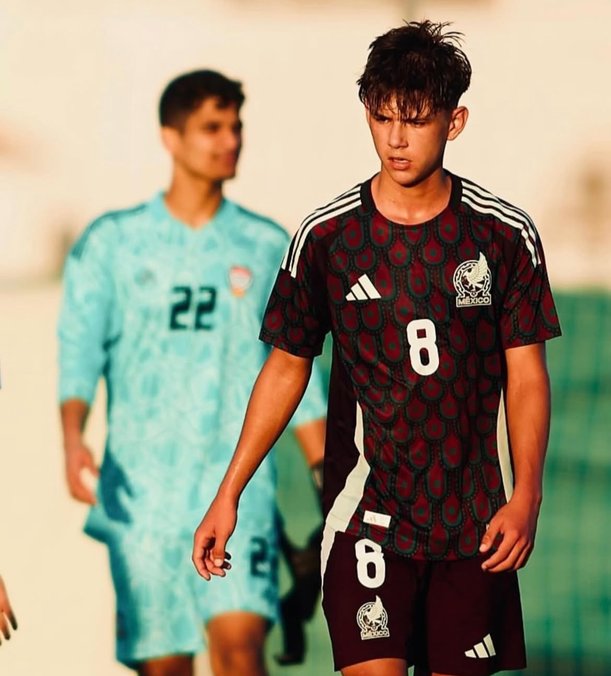 El joven jugador podrá decidir en qué selección militar, si España o México.