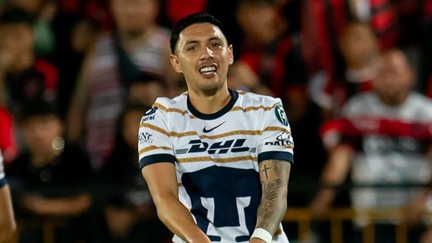 Leo Suárez hizo el único gol de Pumas ante Alajuelense (Mexsport)