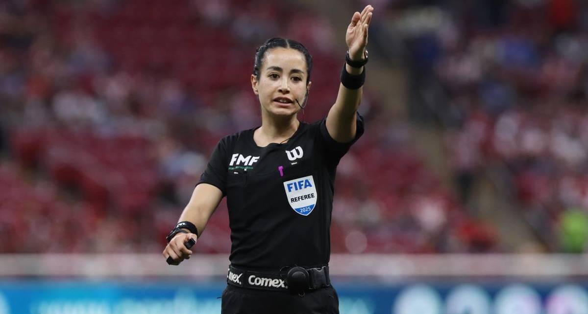 Katia Itzel García, árbitra mexicana (Imago7)
