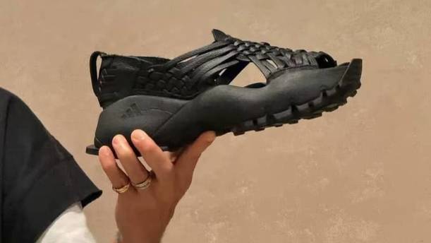 Presentación de los Oaxaca Slip On (Captura)