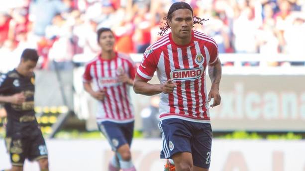 Gullit Peña fue transferido de León a Chivas sin avisarle (Mexsport)