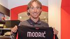 Luka Modric se convirtió en nuevo jugador del Milan (@acmilan)