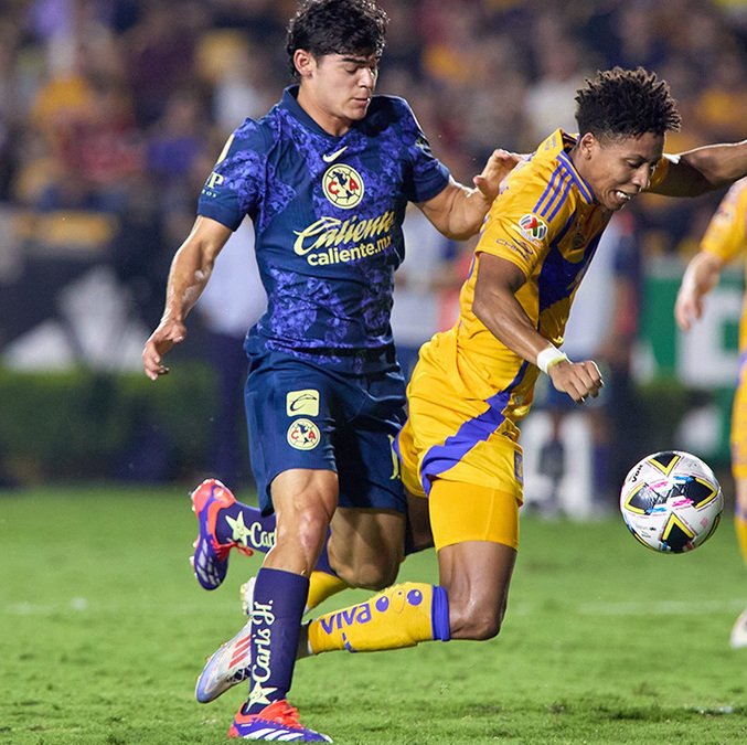 América tiene dominio sobre Tigres en el Universitario. (Foto: Mexsport)