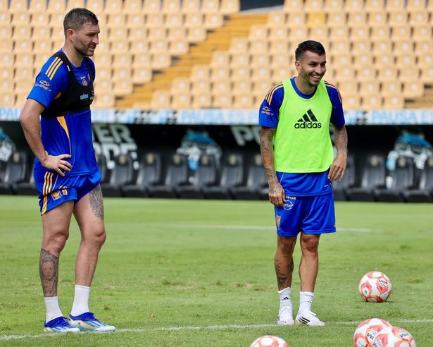 Gignac y Correa ya entrenaron juntos. (Foto: Tigres)