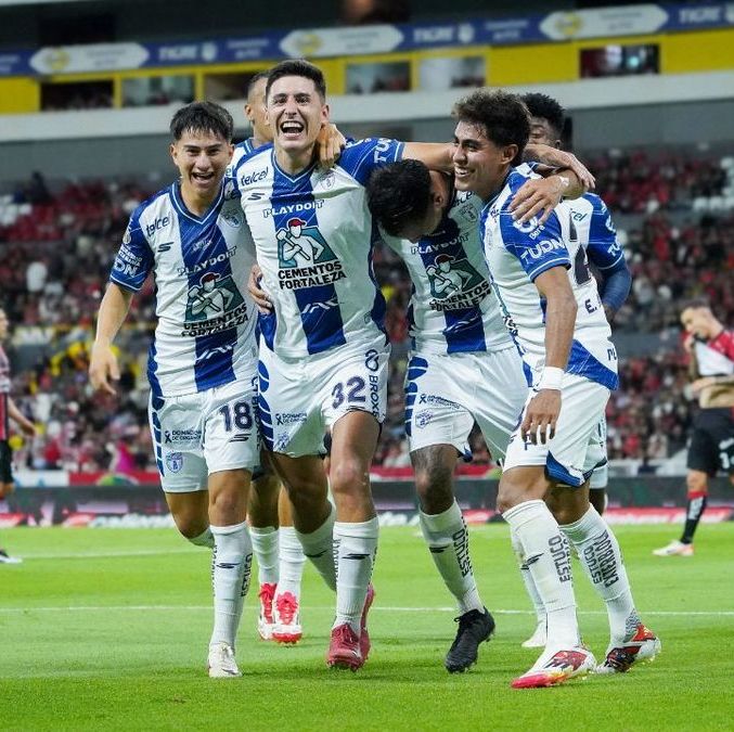 Pachuca se erige como líder del Apertura 2025 (Imago7)