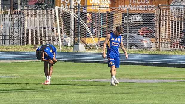 Ozziel y Gorriarán tienen trabajo dosificado. (Foto: Roberto Flores)