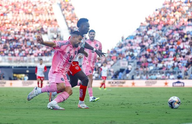Para top Inter Miami vs Necaxa