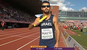 El atleta israelí hizo el gesto frente a la cámara. (Foto: Especial/ captura de pantalla)