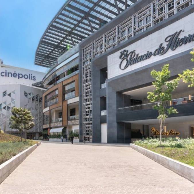 El centro comercial es uno de los más nuevos en CDMX (Mitikah)