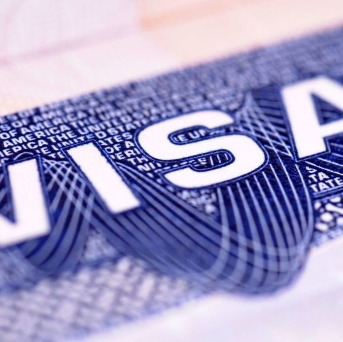 La Embajada de Estados Unidos anunció cambios en el proceso de renovación de la visa americana a partir de septiembre del 2025. Foto: Freepik