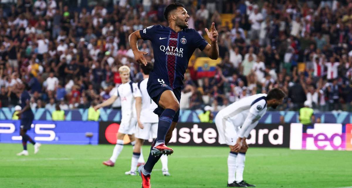 Ramos celebra el empate agónico del PSG (AFP)