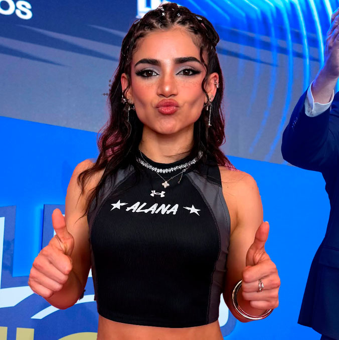 Alana Flores dejó callado a Faitelson. (Fotos: Imago7 y @alanafloresf)