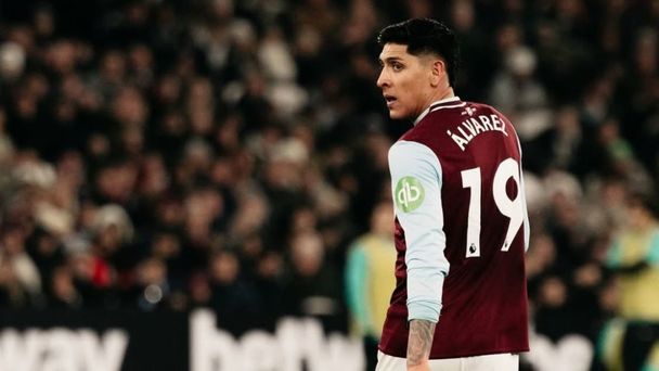 Edson Álvarez llegó al West Ham en 2023 (X)