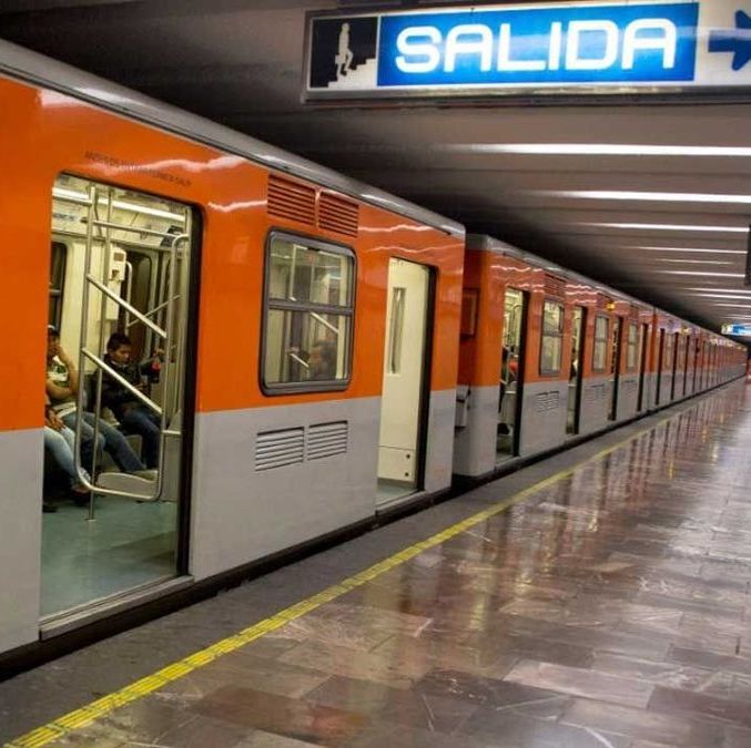 Línea 2 del Metro presentó problemas (Especial)