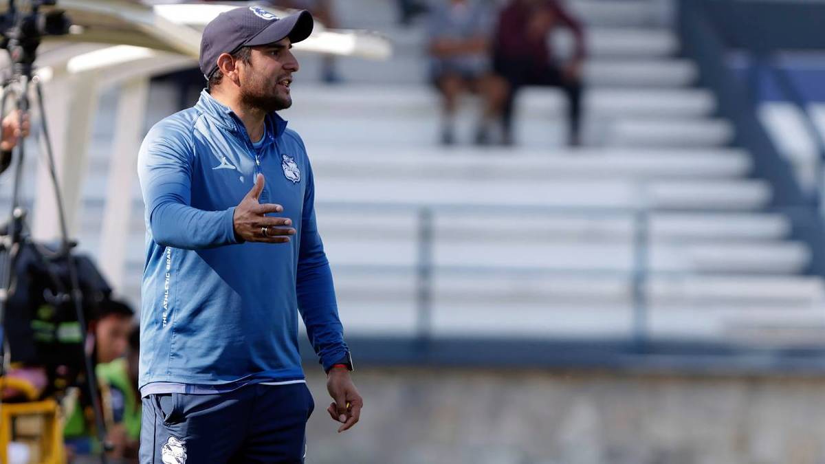 Puebla anuncia a Martín Bravo como su entrenador interino