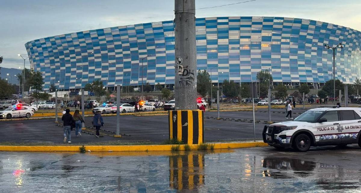 Balacera en las inmediaciones del Estadio Cuauhtémoc / Ricardo Morales Sanc