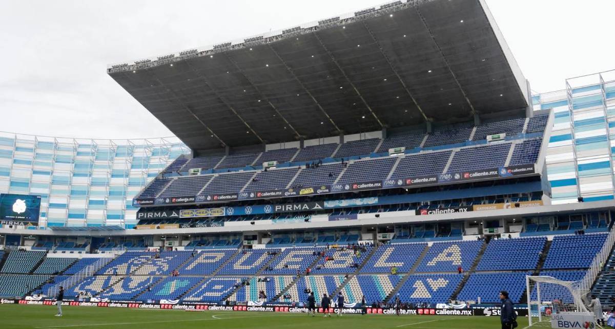 Las inmediaciones del Cuauhtémoc fue escenario de una riña entre comerciantes (Imago7)