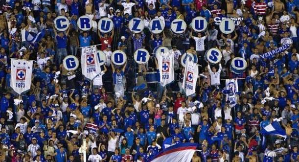 La Sangre Azul apoyando a La Máquina (Imago7)