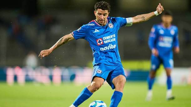Rivero durante el partido de Cruz Azul y Santos (Mexsport)