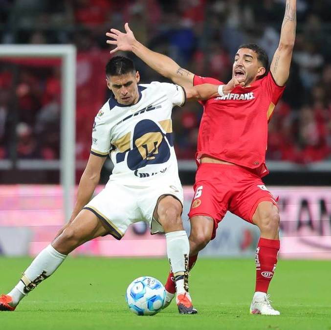 Pumas puso un freno a Toluca ante su gente (Imago7)