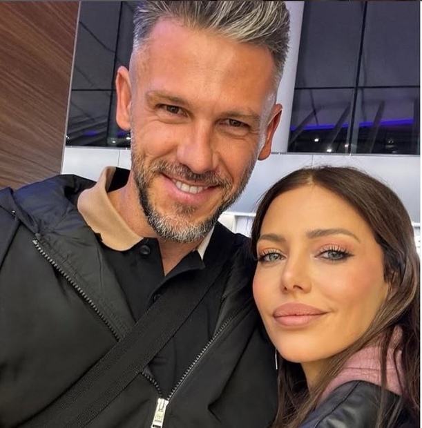 Demichelis junto a Evangelina Anderson (Instagram @evangelinaanderson)