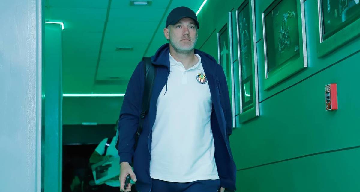 Las Chivas de Milito no la están pasando bien en la Liga MX (Imago7)