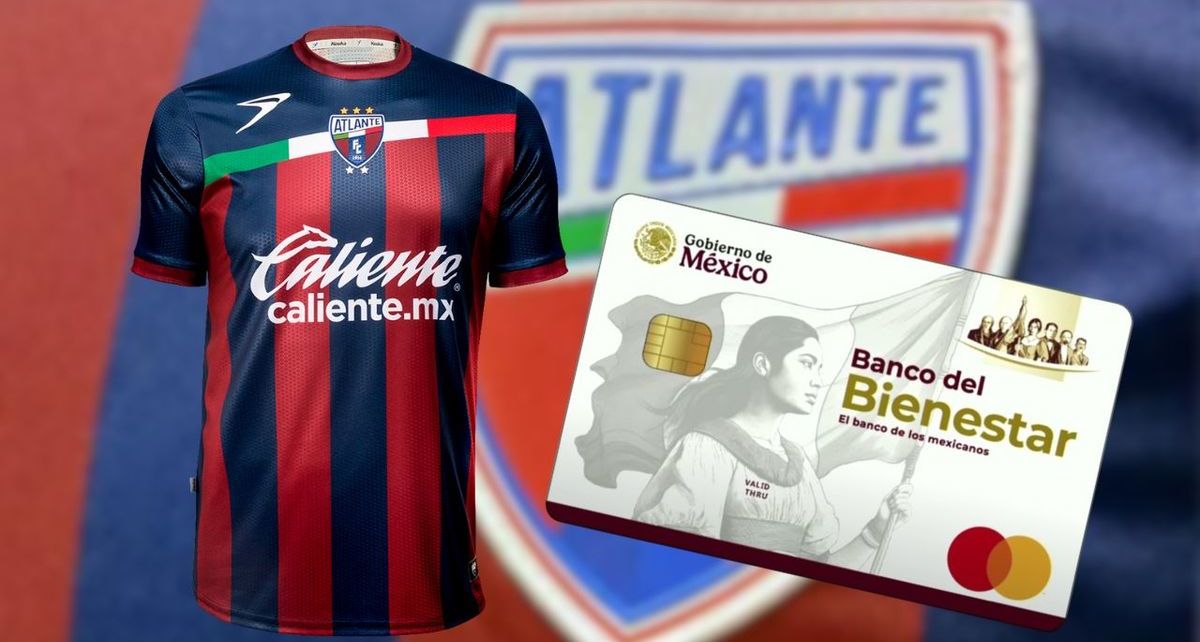 Un aficionado azulgran compró el nuevo jersey del Atlante gracias a su Pensión del Bienestar. Foto: Especial