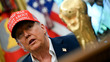 Donald Trump anunció que el sorteo del Mundial será en EE.UU. (Foto: AFP)