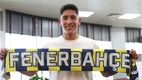 El jugador ya reportó con su nuevo equipo. (Foto: @Fenerbahce)