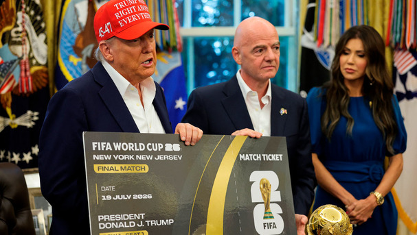 Trump recibió un ticket simbólico para la Final del Mundial 2026. (Foto: Reuters)