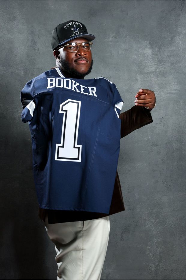 Tyler Booker fue la primer selección en el Draft de la NFL para los Vaqueros de Dallas. Foto: @Dallascowboys