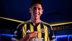 Edson Álvarez ya presume sus nuevos colores (Fenerbahçe)