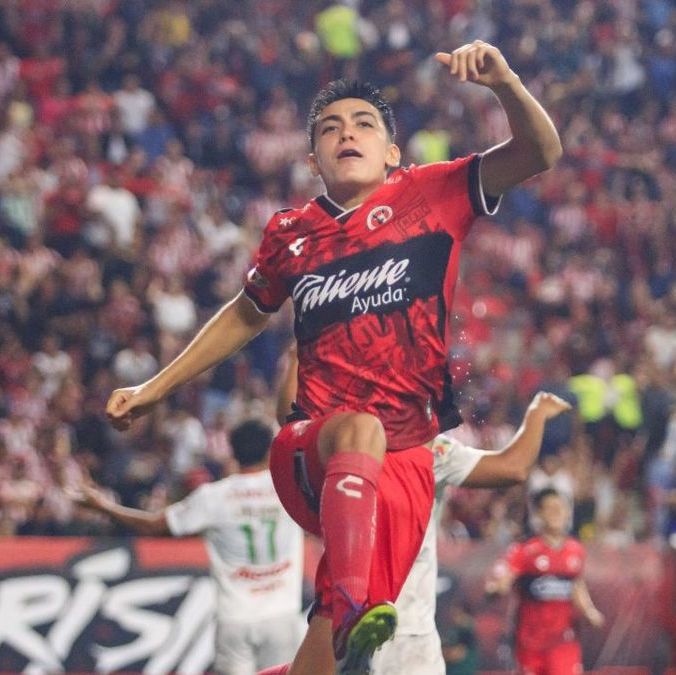 Gilberto Mora marcó ayer ante Chivas (Mexsport)