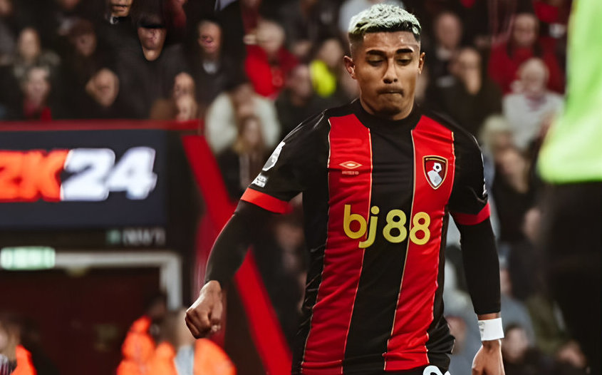 Julián Araujo (Foto: @julian__araujo)