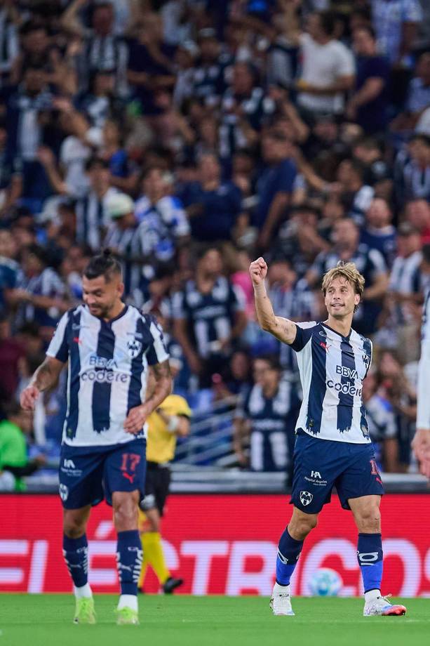 Para top Rayados vs Necaxa