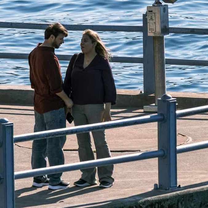 Es común que una relación alguno de los involucrados cometa una infidelidad (Pexels)