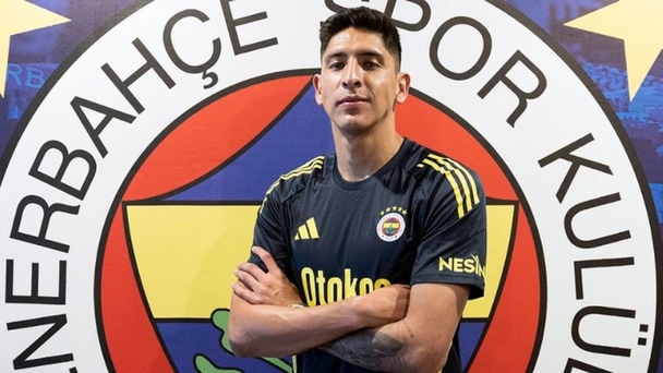 Edson Álvarez ya es jugador del Fenerbahce (fenerbahce.org)