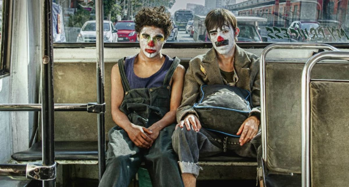 ¿Sabías que el trend 'ojitos mentirosos' esta basado en esta película? (Chicuarotes de Gael García Bernal)