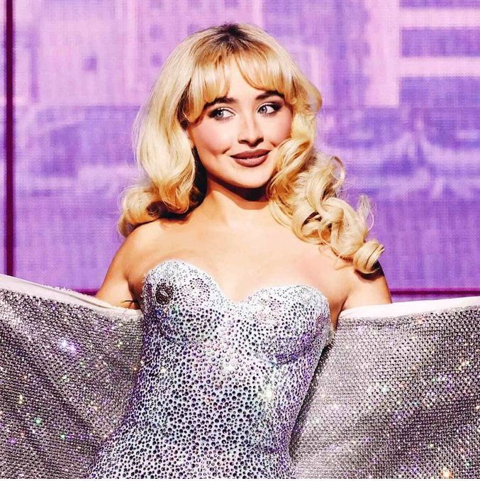 ¿A qué hora se estrena el nuevo álbum de Sabrina Carpenter?