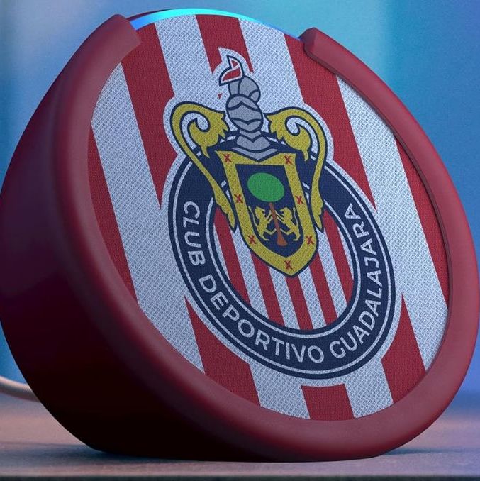 ¿Cuál es el precio de la echo pop inspirada de las Chivas? Te decimos