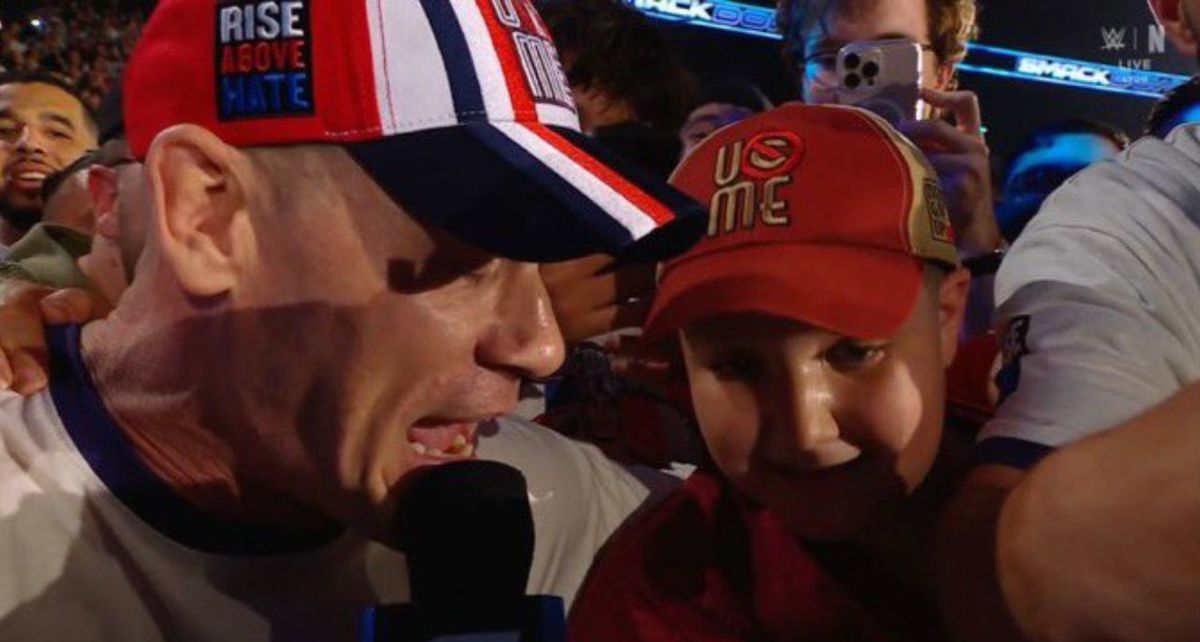 John Cena se disculpa con niño del que se burló hace unos meses (Captura)