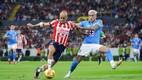Chivas y Cruz Azul se encuentran con realidades distintas / Imago7