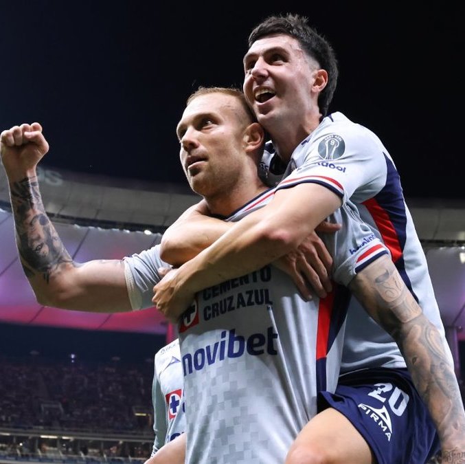 Cruz Azul consiguió un nuevo triunfo en la Liga MX (Imago7)