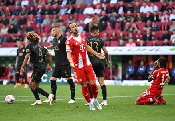 Kane se lamenta tras un fallo de sus compañeros (Reuters)