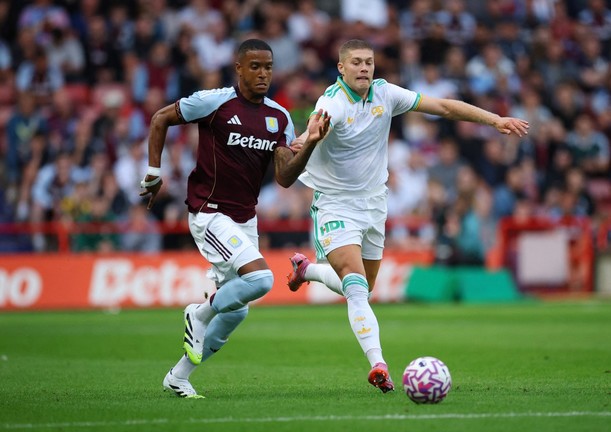 Artem Dovbyk, en un juego de la Roma (Reuters)